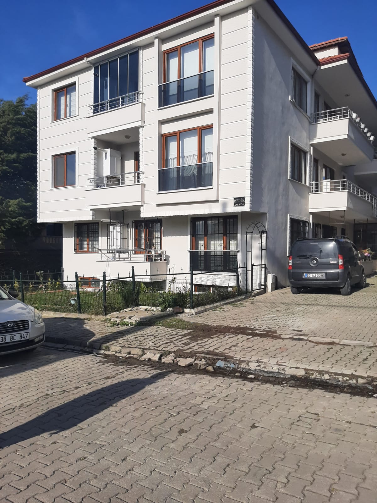 YALOVA - DERE MAHALLESİ 6 DAİRE